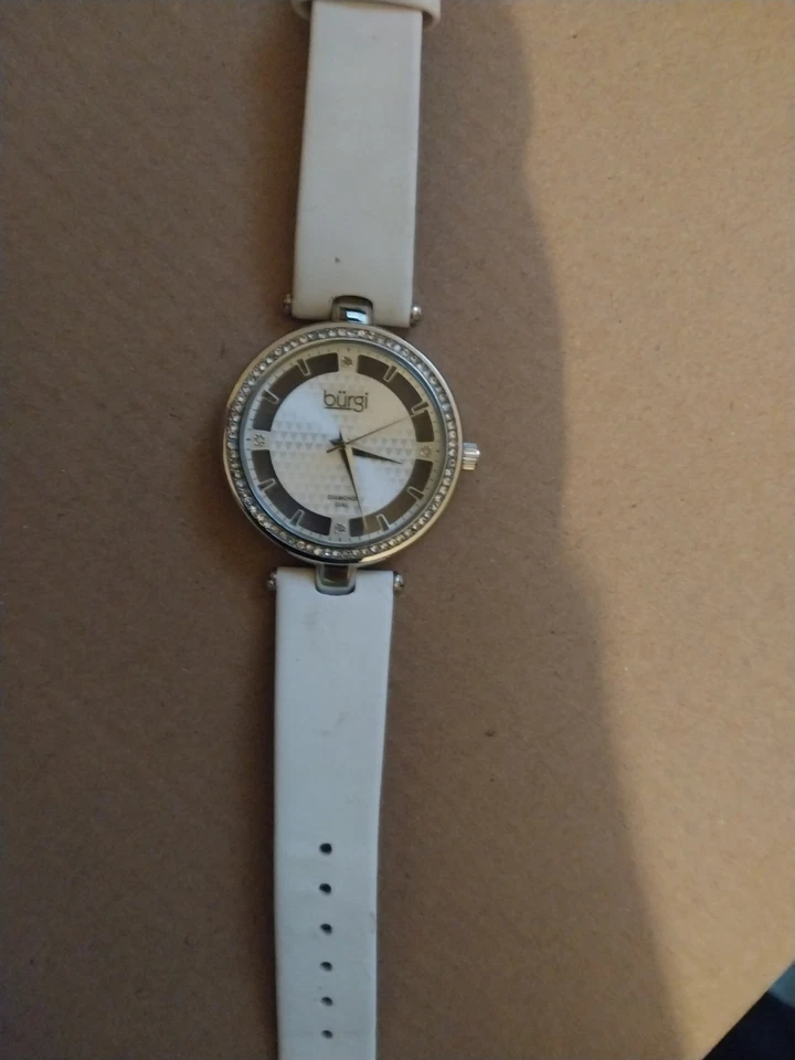 Nuevo reloj esfera diamante Bürgi Foto 2 de 4