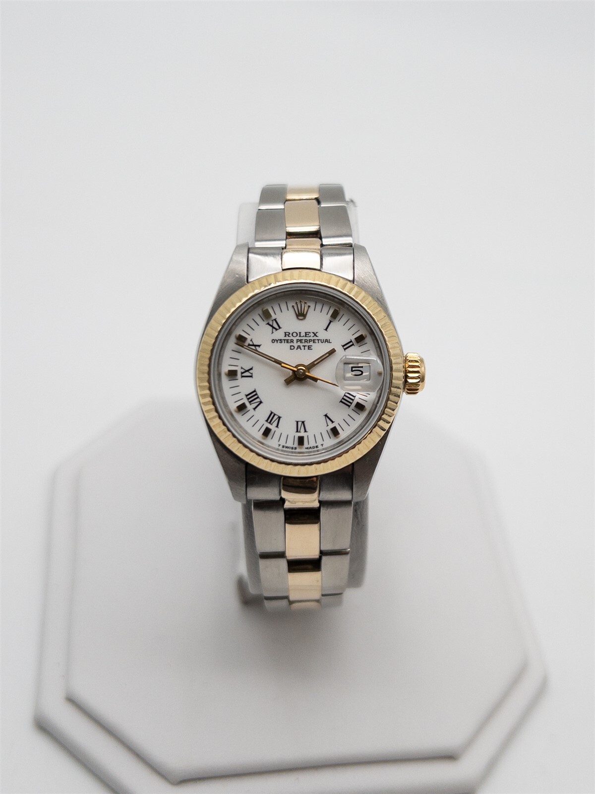 $12,000 ROLEX WHITE DATE 18k Yellow