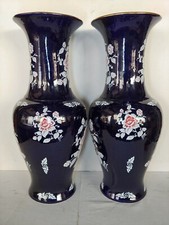 2 antichi vasi floreali blu con bordo oro, tipo cinese