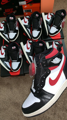 Jordan Wmns Air Jordan 11 Retro, Black/Gym Red-Sail-White