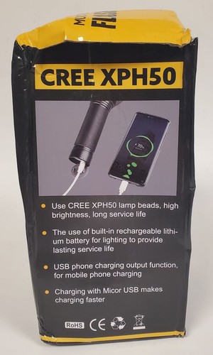 CREE XPH50 Multifunction Flashlight W572 - Picture 2 of 6