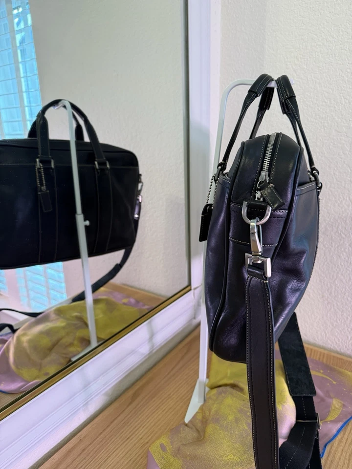 Vintage Coach 2-way Black Leather Business Bag Style Number F70021. Excellent - Image 3 of 4