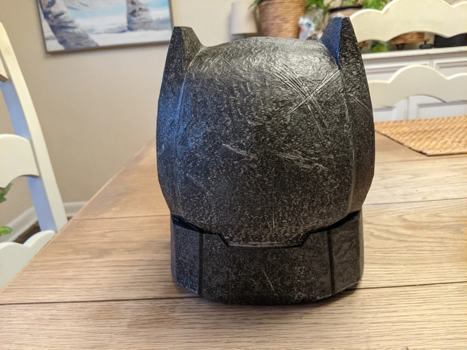 Batman v Superman Armored Batman Cosplay Cowl Mask with LED Eyes - Image 3 of 4