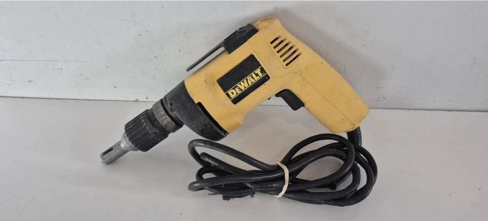 Pistola de tornillo para paneles de yeso DeWalt DW250 VSR 4000 rpm 4,5 amperios tipo 1  Foto 3 de 3