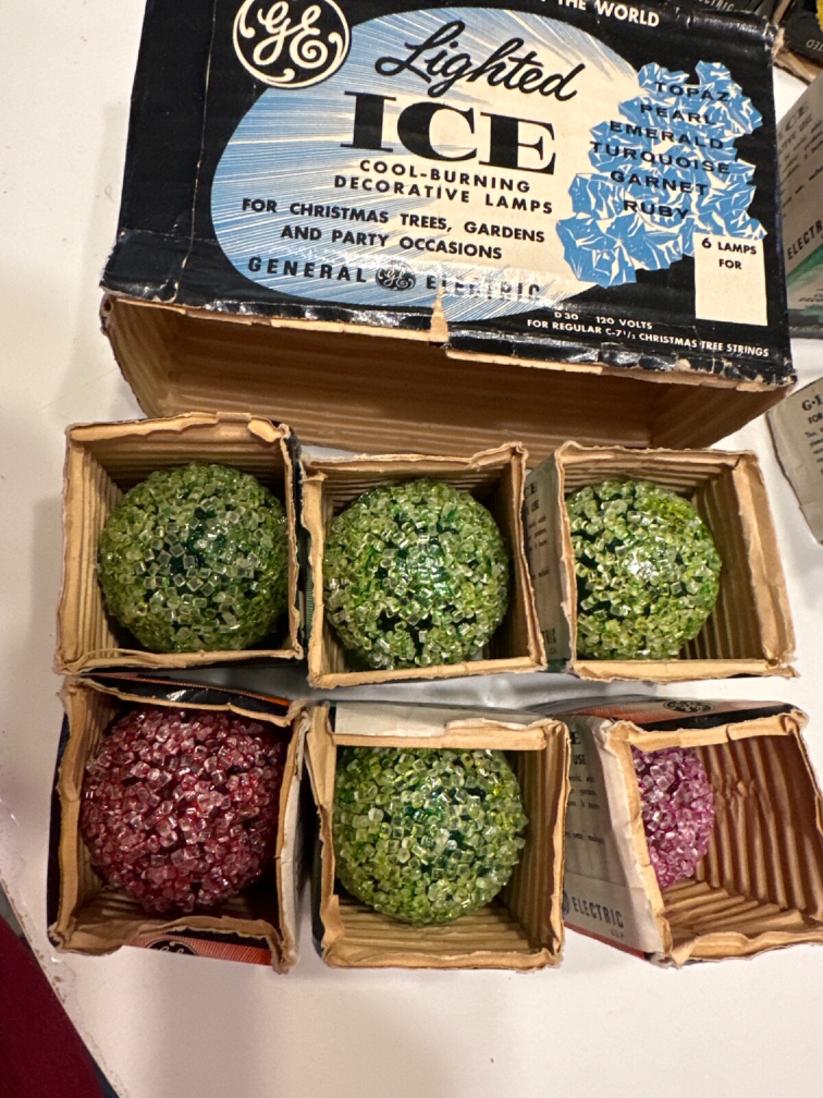 Lot 24 Vintage GE Ice Snowball C7 Christmas Light Bulbs Tested Working