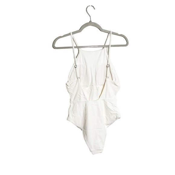 R❣️ Andmary Coco pleats swimwear White ANDMARY】Coco pleats swimwear