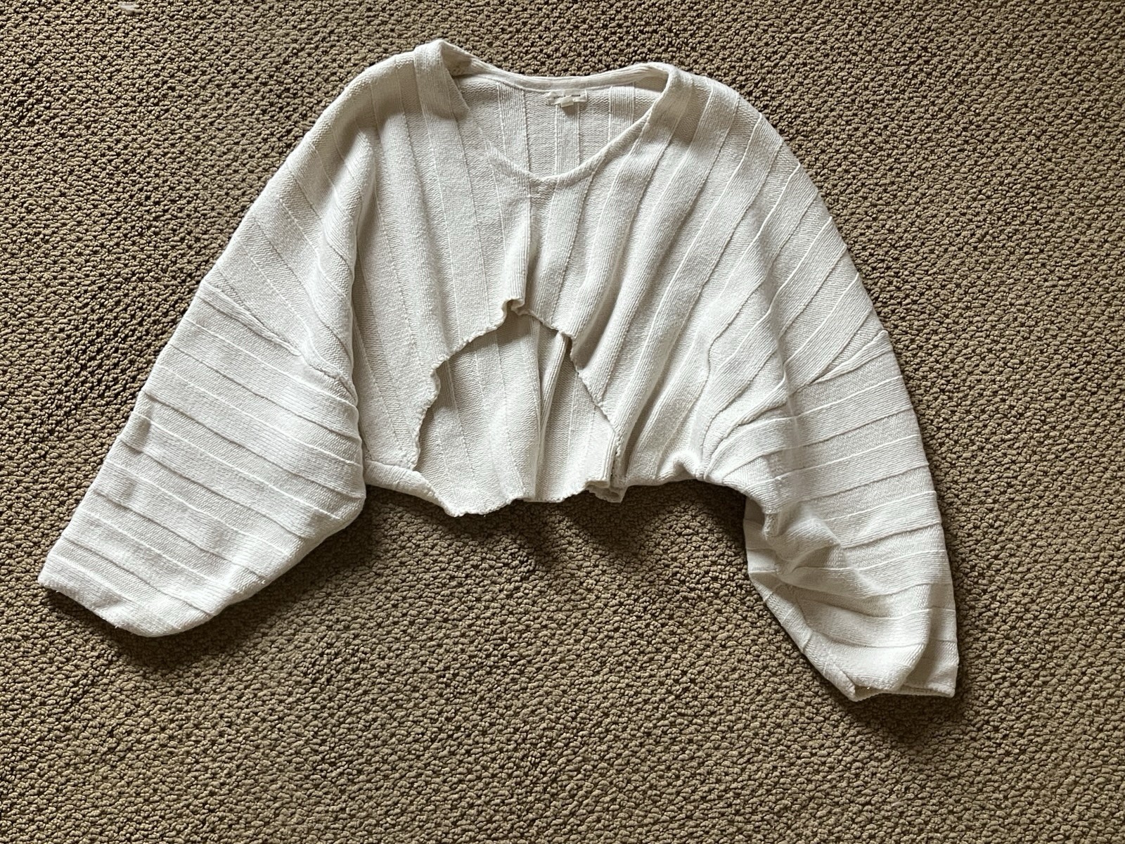 urban outfitters silence noise V Neck Long Sleeve Ribbed Knit Sweater Cropped S