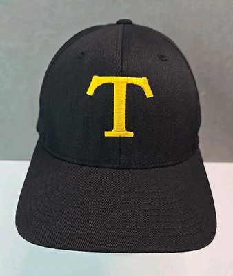 Remeber the Titans hat stretch fit L/XL rear spell out logo black flex fit cap