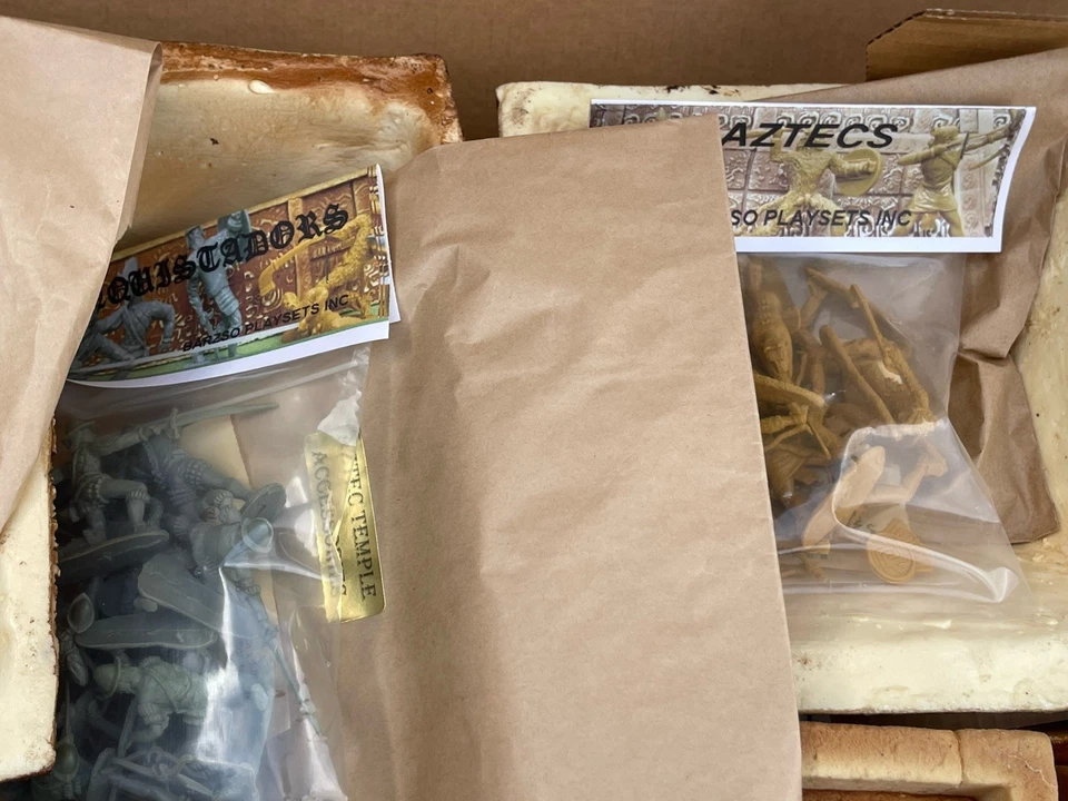 Barzso Conquistadors & Aztecs Playset Rare VHTF Complete - Never Opened ! - Image 4 of 4