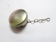 2 X Massey Ferguson 35 Tracteur Bouchon Huile Moteur avec Chaîne GS41571 #18B16