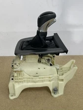 OEM 2016-2020 HUYNDAI ELANTRA AUTOMATIC FLOOR GEAR SHIFTER ASSEMBLY 46701-F2120