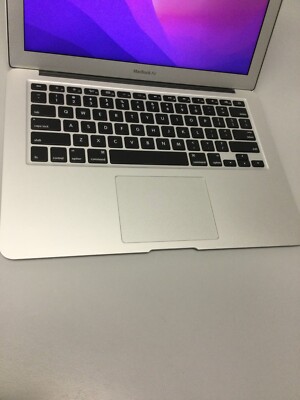 2015 MacBook Air 13'' Core i5 4GB / 128GB SSD. MacOS Monterey 12.2