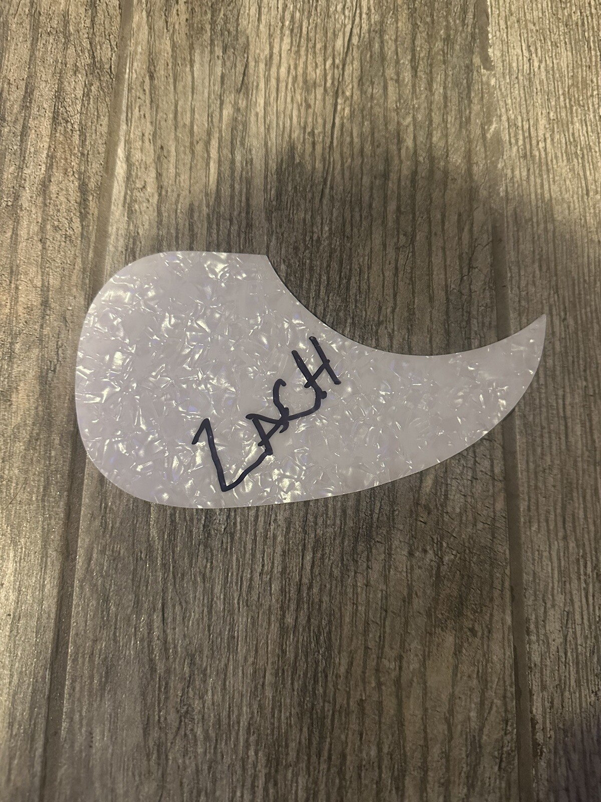 ZACH BRYAN SIGNED ACOUSTIC PICKGUARD PROOF NO COA AUTOGRAPHED READ DESCRIPTION