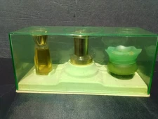 Vintage Coty Emeraude Perfume Parfum De Toilette .5 Bottle Spray Cream Gift Set