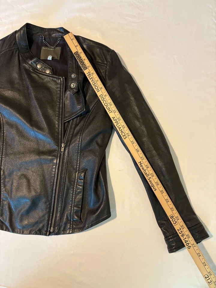 Chaqueta de moto de cuero negra para mujer Muubaa UK 12 US 8 cremallera asimétrica ajuste elegante Foto 4 de 4