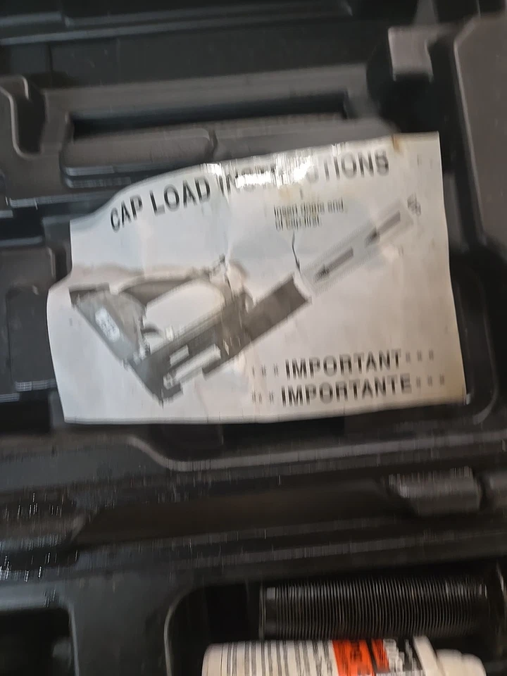 Grip Rite GRC58A Collated Plastic Cap Tool With box Of Caps - Image 4 of 4