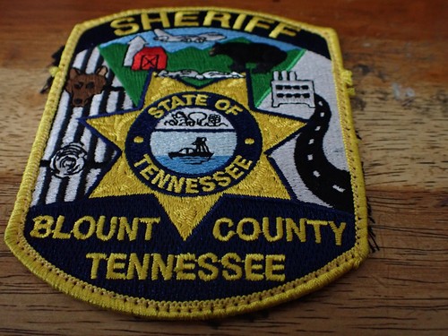 BLOUNT COUNTY TENNESSEE vintage obsolete shoulder PATCH BX 25 #3