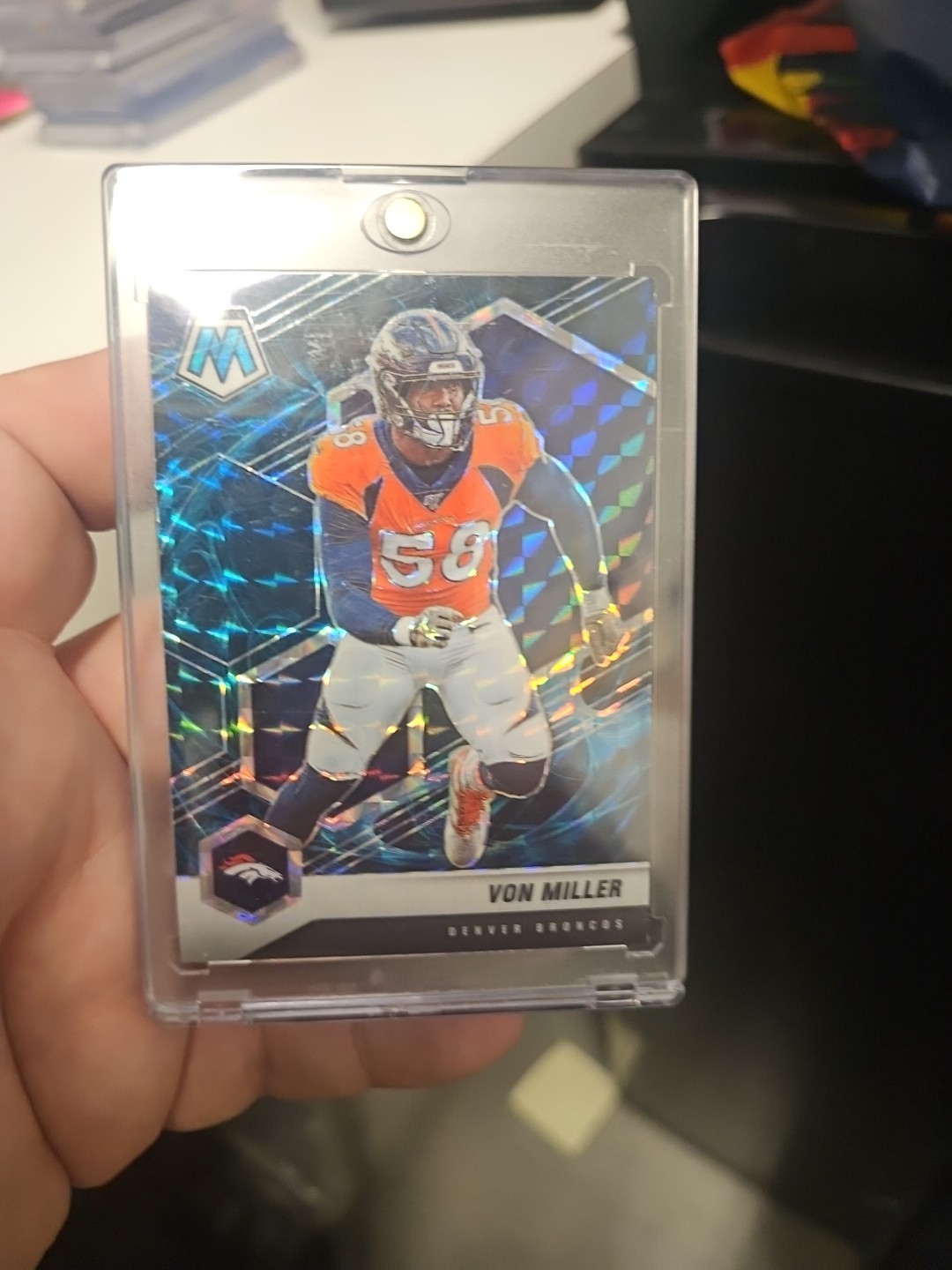 2021 Panini Mosaic von Miller #71 Mosaic Genesis Prizm