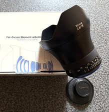 Zeiss MILVUS 15mm f2.8 ZE Canon EF =Pro ULTRA WIDE angle precision MF lens