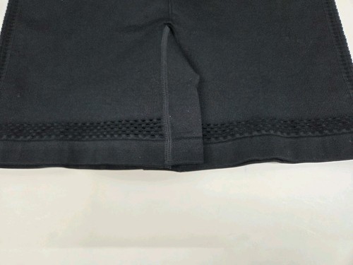 Neu mit Etikett Fabletics Damen hochtailliert perforiert schwarz Shorts 6" Größe Medium #7886 - Bild 5 von 8