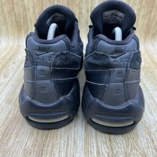 Nike Air Max 95 Essential Triple Black Men's Size 10.5 Shoes Sneakers AT9865-001 - Image 4 of 4