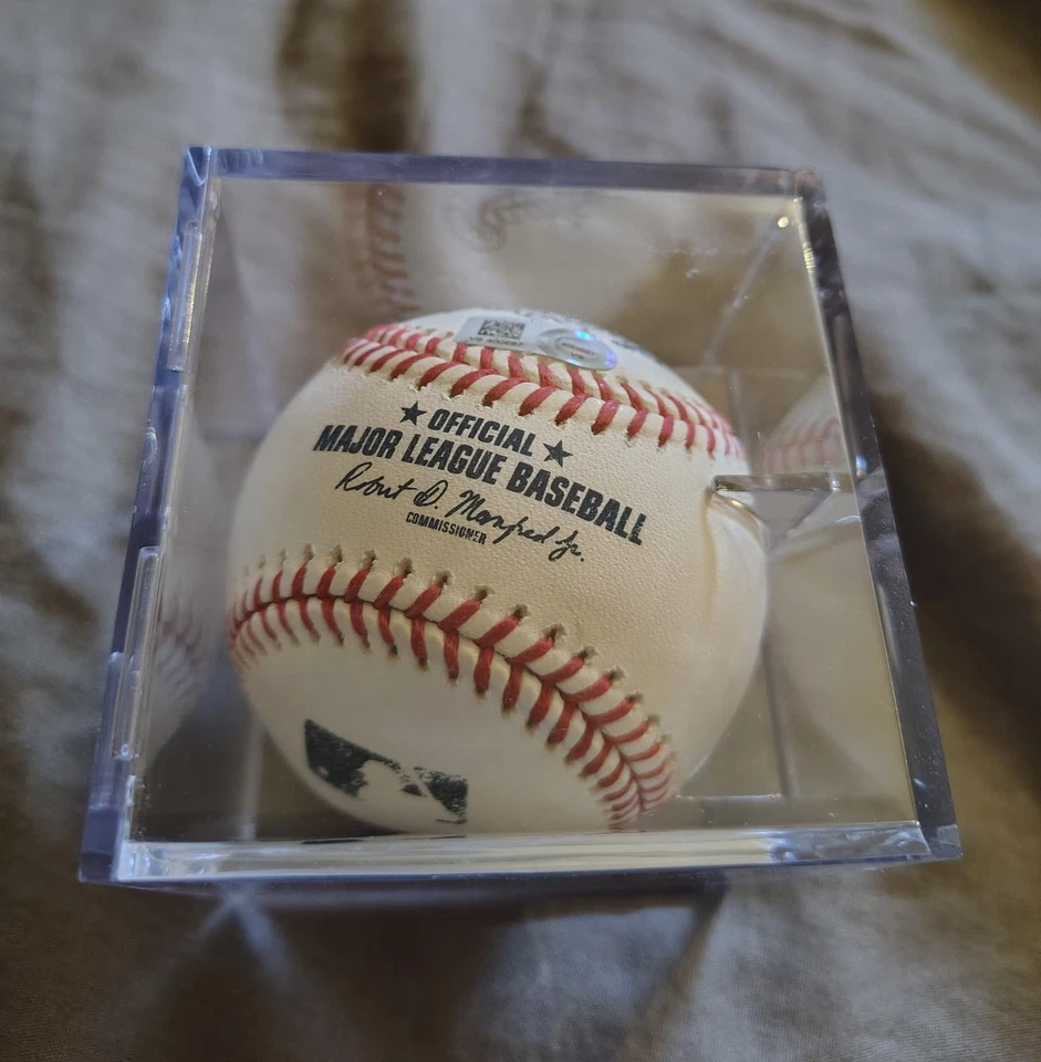 Gabe Kapler - NWT Signed Official MLB Giants Baseball Clear Signature COA Logo - Image 2 of 4