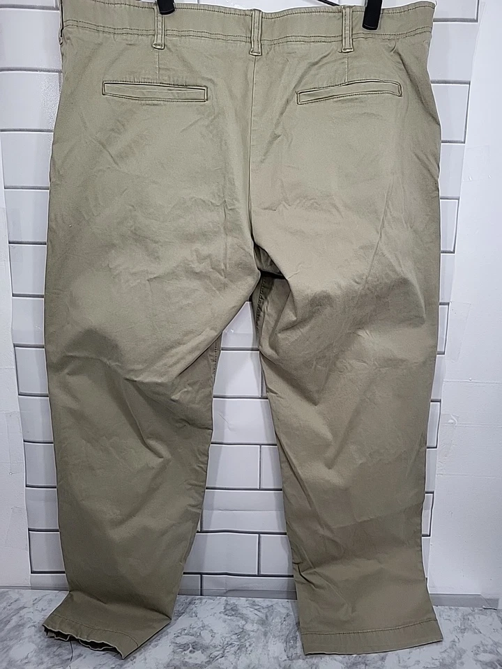 2 Lee Extreme  Mens Pants 42x30 Comfort Relaxed Fit Flat Front Chinos Chore Work - Image 4 of 4
