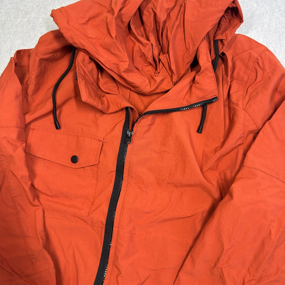 Chaqueta de lluvia Zara para hombre talla XL naranja con capucha Foto 2 de 4