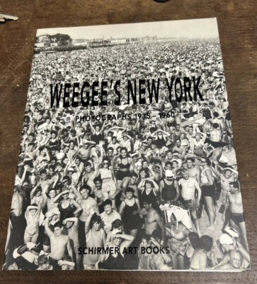 【希少】WEEGEE'S NEW YORK Weegee's New York Photographs 1935-1960 | eBay