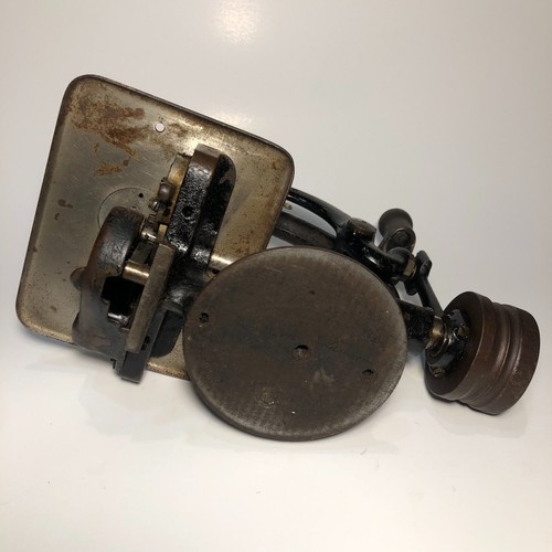 ANTIQUE 1880 GIBBS & WILLCOX SEWING MACHINE AS IS (FOR PARTS) - Picture 22 of 22
