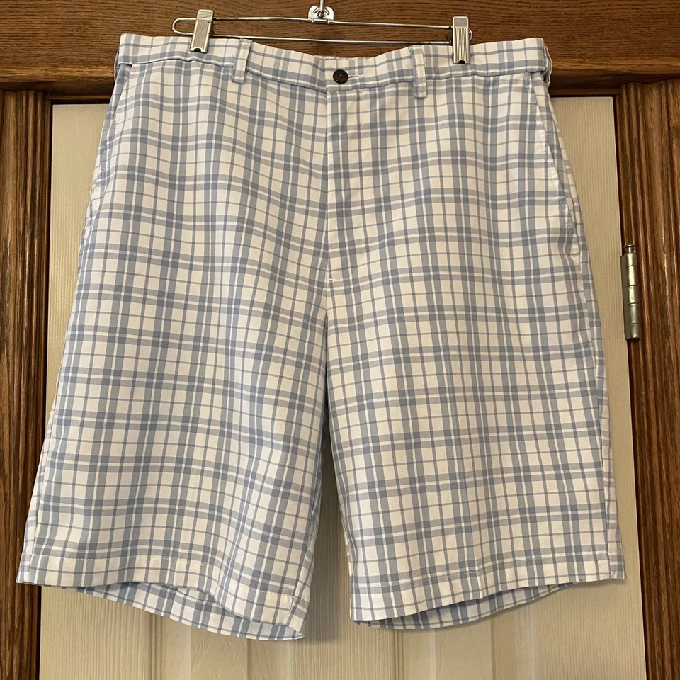Haggar 男式蓝色窗玻璃平前短裤 Adj 腰围 34 码 — 第 2/4 张图片