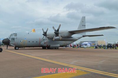 PHOTO  AEROPLANE LOCKHEED C-130H HERCULES 'CH-08' C/N 4478. ALLOCATED US MILITAR