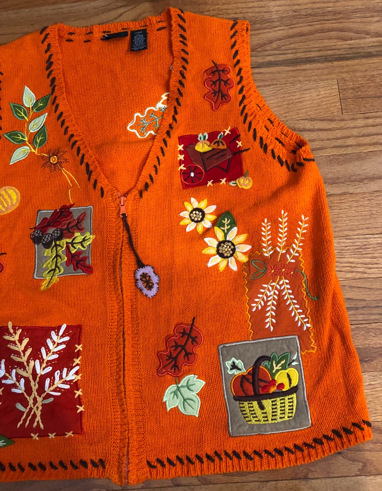 Vintage Knit Sweater Vest Fall Orange w/ Fall Appliqué Women’s Size Lg