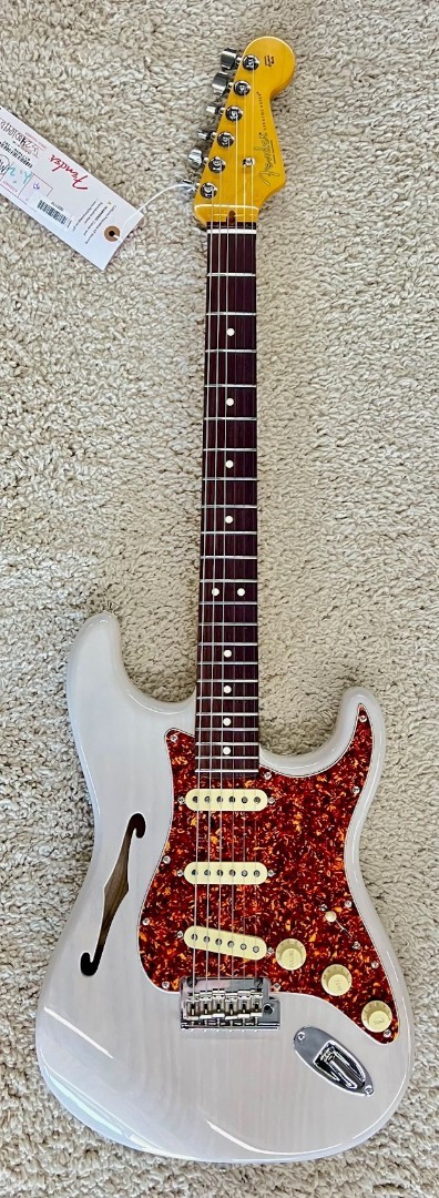 Fender Ltd Издание American Professional II Stratocaster Thinline White Blonde 337590₽