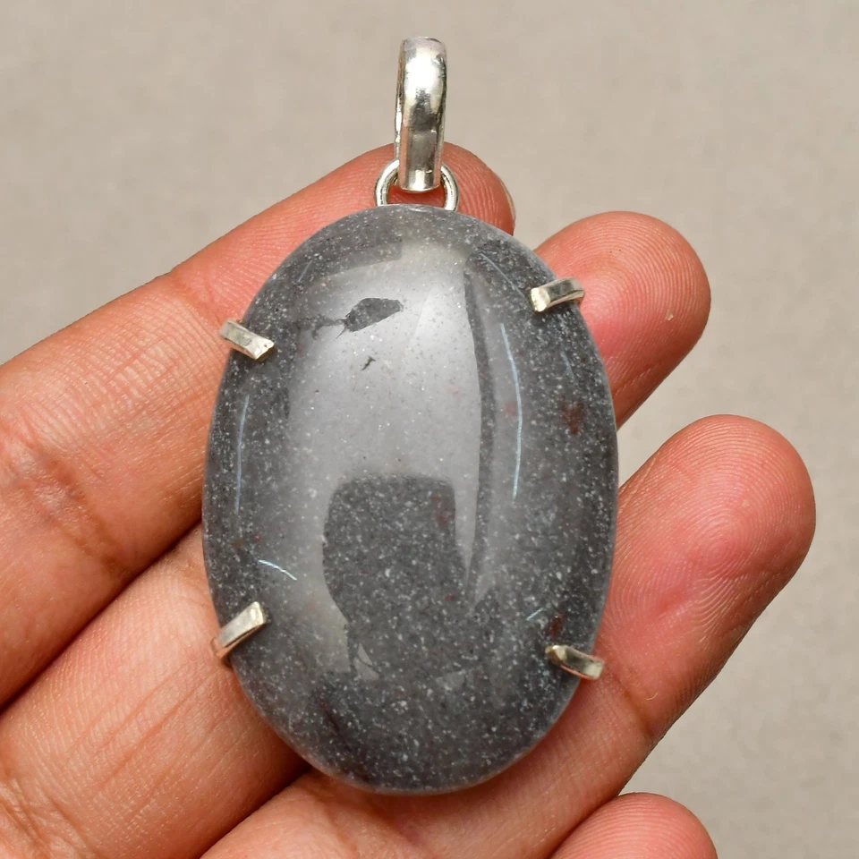 Colgante de joyería de plata de ley 925 hecho a mano con piedras preciosas de piedra solar negra 2,08" Foto 2 de 4