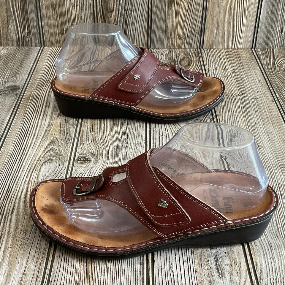 Sandálias tanga feminina Finn Comfort Wichita couro tamanho 39D - 8-8,5 EUA - Imagem 3 de 4