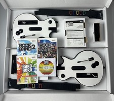 Pacchetto Nintendo Wii Guitar Hero World Tour con scatola 4 giochi doppia chitarra rock band