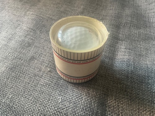 PALLA DA GOLF VINTAGE DUNLOP MAXFLI BIANCA #4 IMBALLATA MAI USATA - Foto 2 di 5