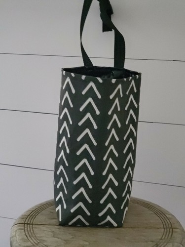 Car Trash Litter Bag Reuseable Boho Black with White Arrows Mudcloth - Picture 2 of 5