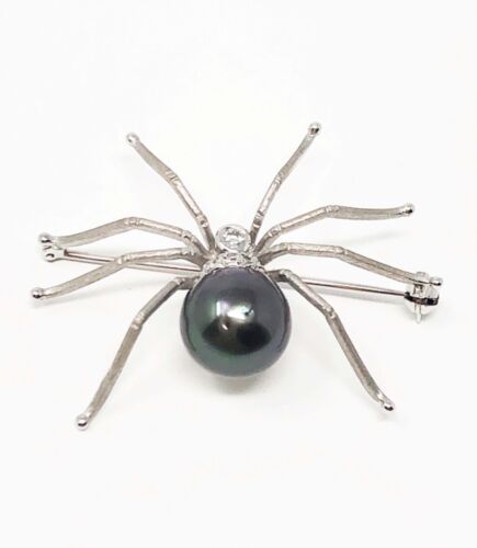 Emerald Spider Brooch – Spiderweblove