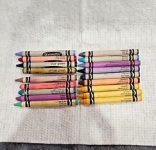Crayola Assorted Multicolor Crayons Lot Vintage/Retired Used