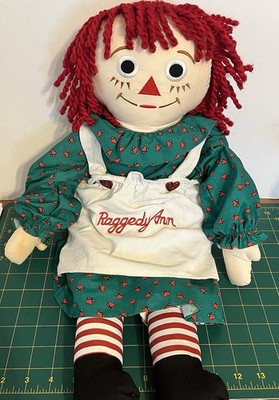 raggedy ann doll green dress Snowden and Friends 24