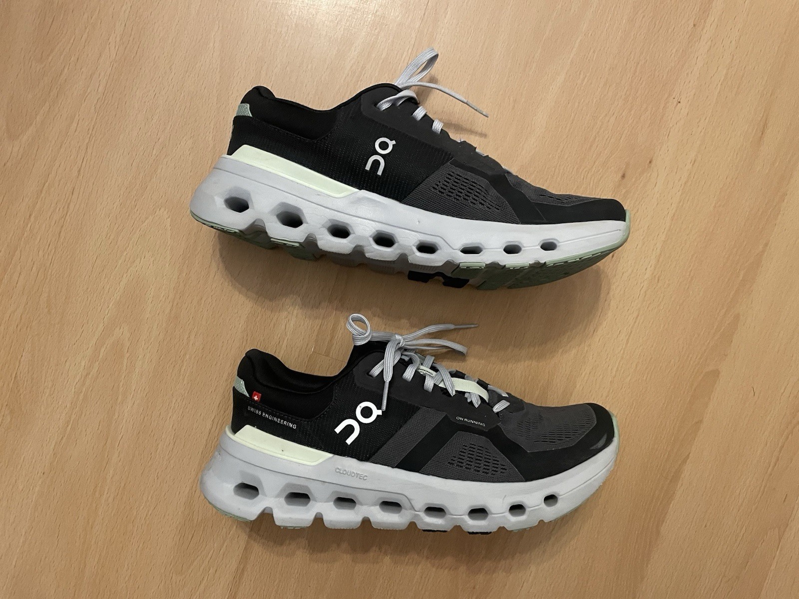 On Cloud Cloudrunner 2 Running Shoes 3WE10132577 … - image 2