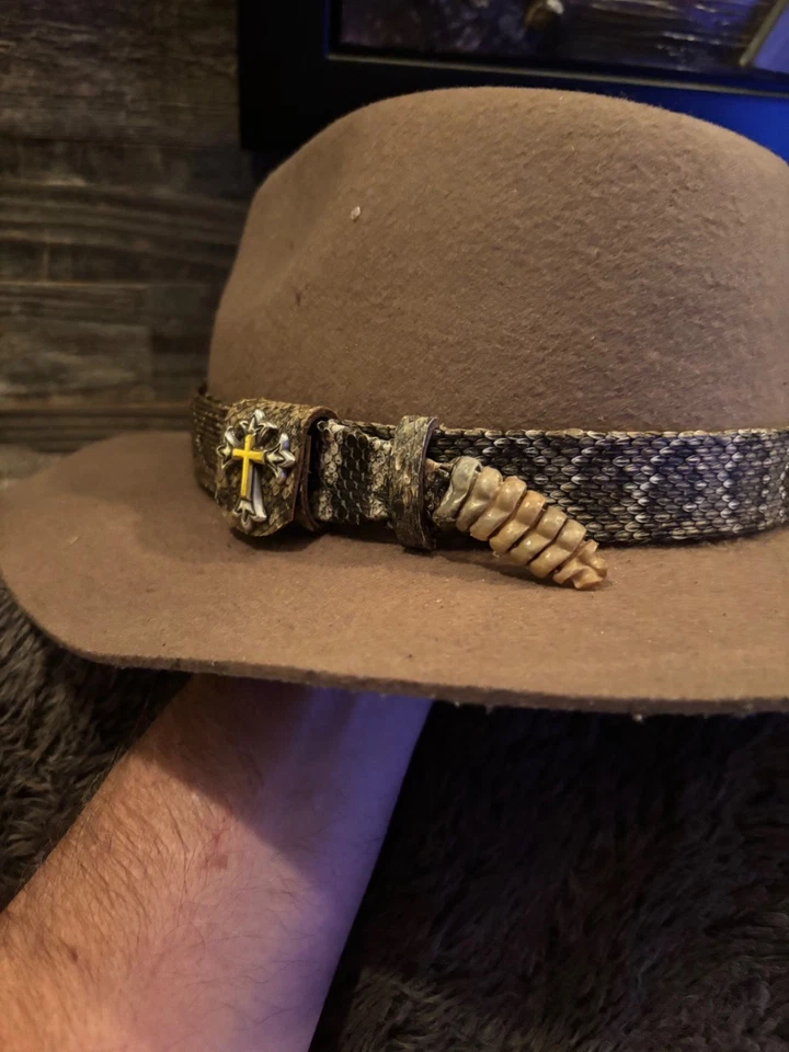 Banda de sombrero de serpiente de cascabel de 1” de ancho. Foto 2 de 4