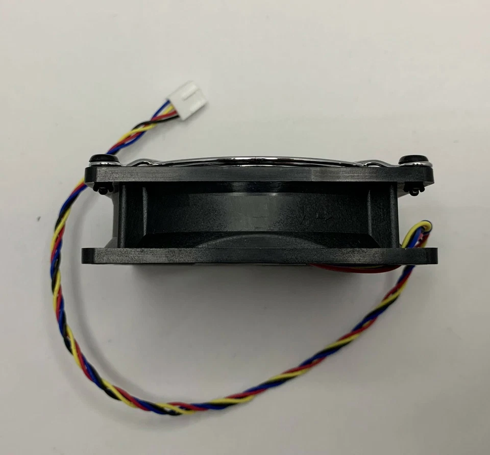 Nidec UltraFlo T92T12MS3A7-57 92*25mm DC12V 0.35A 4-Pin Cooling Fan w/Fan Grill - Image 4 of 4