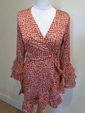 FOREVAYOUNG TERRACOTTA AND BEIGE PRINT WRAP DRESS - SIZE MEDIUM