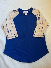 LuLaRoe size 2 Sloan tee blue pink arrows EUC