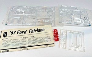 1957 Ford Fairlane Model Parts 3in1 AMT ERTL 6584 1/25 SEALED chrome/open clear