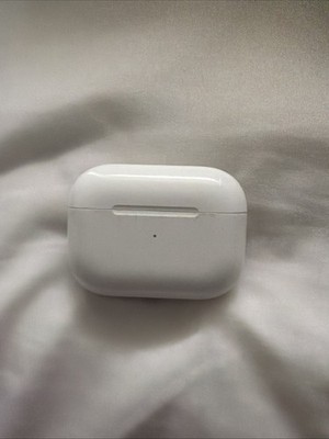 Apple AirPods Pro 2nd Generation Bluetooth Wireless Ear Buds Semi-working Used