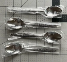 Lot of 4 T&N Stainless Single Rose Flatware Stylecraft Teaspoons~ Japan ~NOS